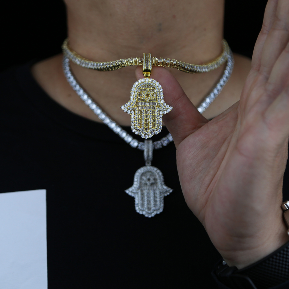 Collana con ciondolo a mano di - Tulsi Holy Basil recensione e prezzo